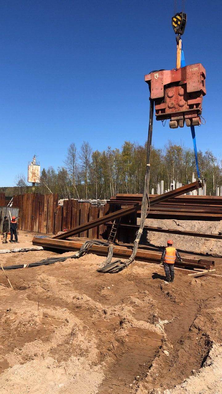 Забивка шпунтового ограждения вибромолотами, особенности работ